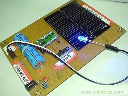 微型太陽能供電板DIY，給手電筒收音機供電