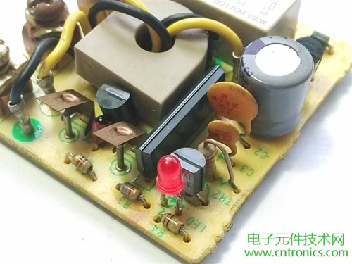 漏電保護(hù)器拆解：結(jié)構(gòu)有差異，做工不錯