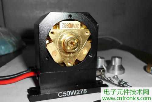 這貨一萬三？50W半導(dǎo)體激光模塊拆解