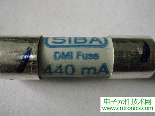 拆全球首款！安捷倫OLED手持式數(shù)字萬(wàn)用表拆解