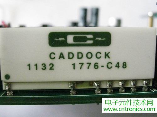 拆全球首款！安捷倫OLED手持式數(shù)字萬(wàn)用表拆解