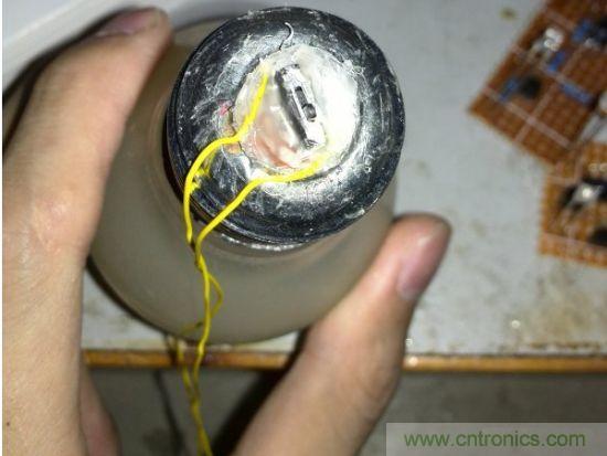 LED夜燈改裝記，如何廢物利用？
