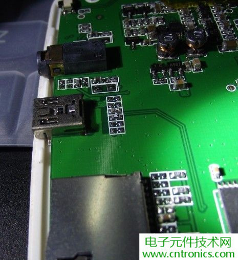 探秘電子紙！一款電紙書(shū)的電子墨水屏拆解