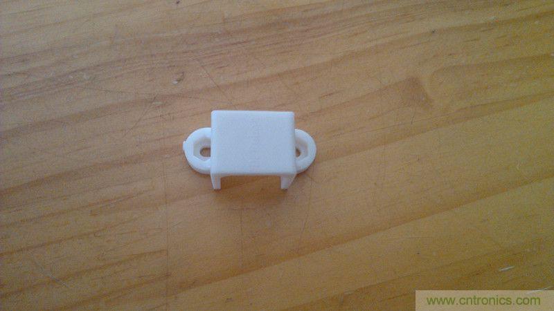 牛人力作！PCB版藍(lán)牙智能小車DIY