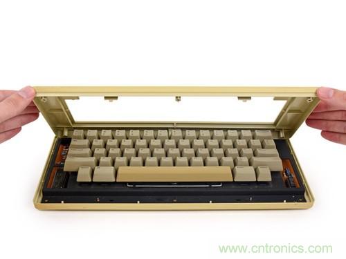 拆！古董級Macintosh 128K電腦