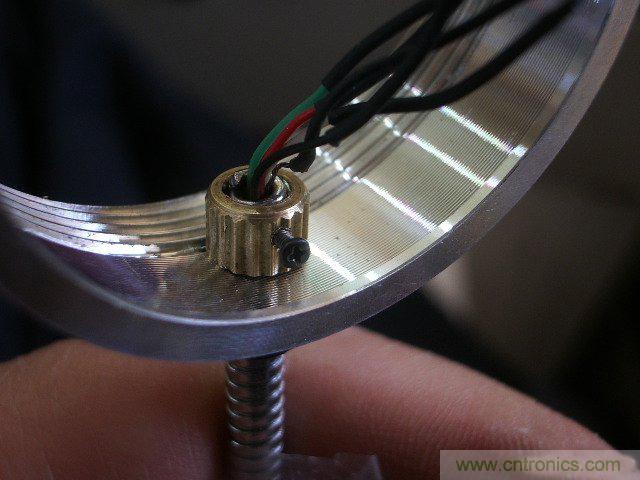DIY：大雄家的路燈，帶你找回童年的記憶