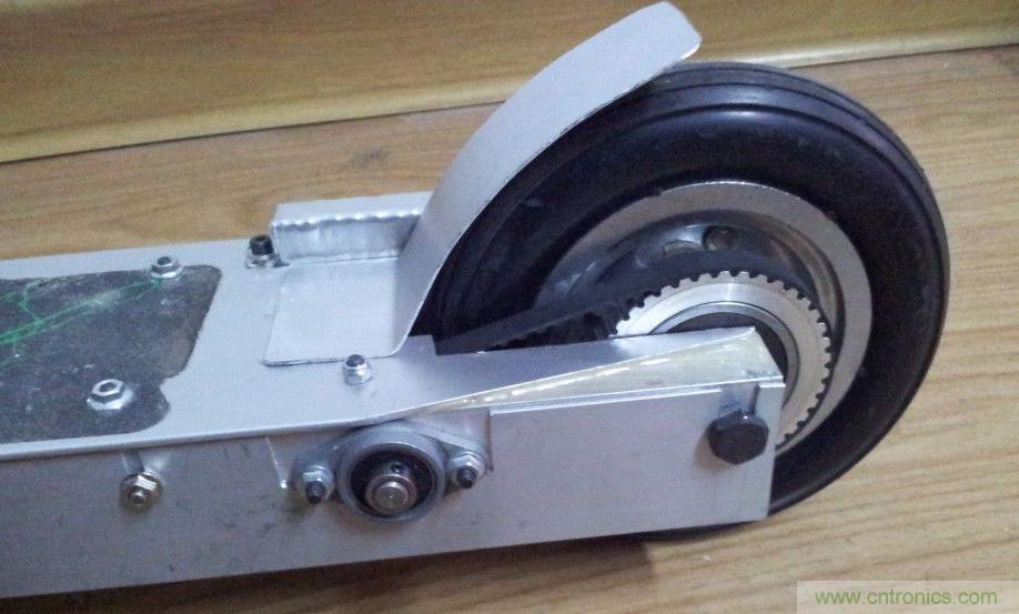 能工巧匠！DIY屬于你的電動滑板車！