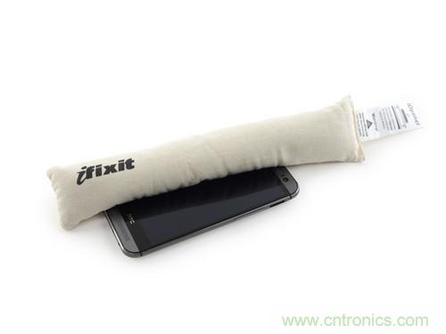 牛人強(qiáng)拆！新HTC One(M8)真機(jī)精密做工難修理