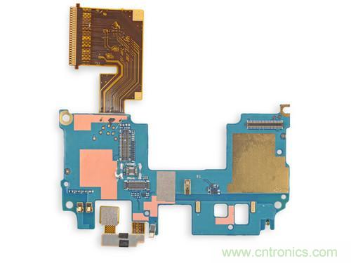 牛人強(qiáng)拆！新HTC One(M8)真機(jī)精密做工難修理
