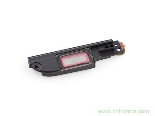 牛人強(qiáng)拆！新HTC One(M8)真機(jī)精密做工難修理