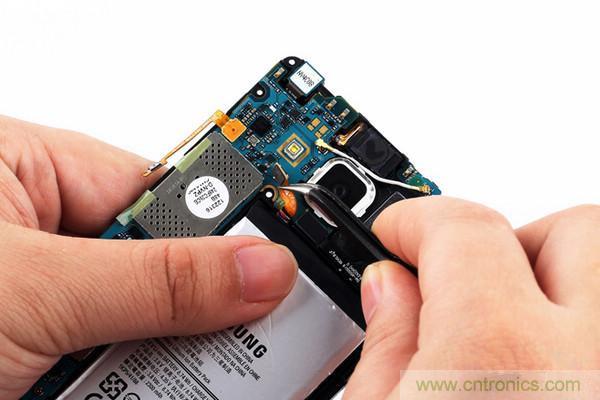 拆解狂魔荼毒新機(jī)三星金屬Galaxy A5，看槽點(diǎn)在何方？