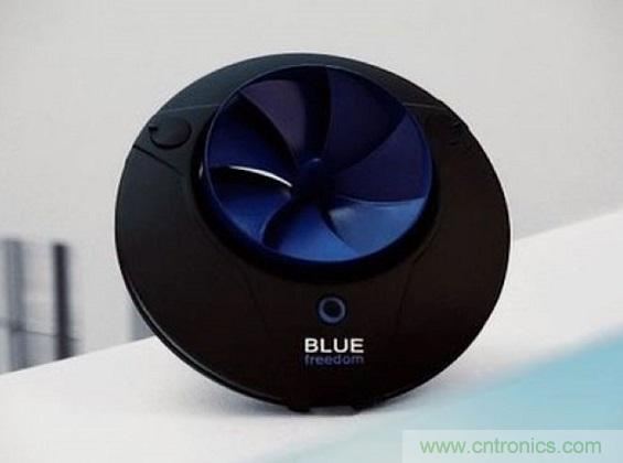 圖4：Blue Freedom是一種“微型水力發(fā)電廠”，能用利用流動的水來為便攜設(shè)備充電。