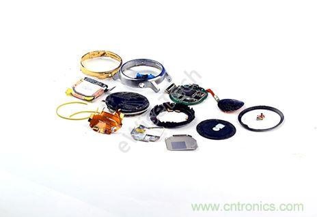 MOTO 360二代智能手表拆解：只有細(xì)節(jié)，沒有亮點(diǎn)
