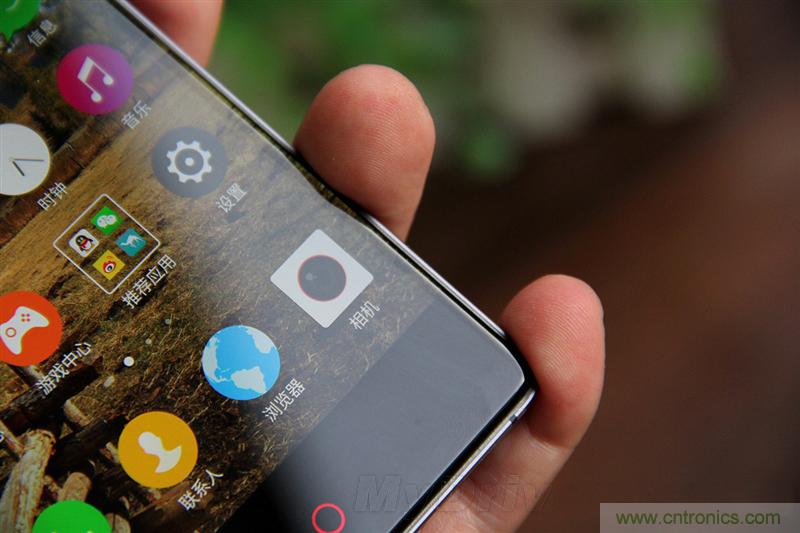 無邊框的 nubia Z9 ，一款既有驚喜，又有驚艷的智能手機(jī)