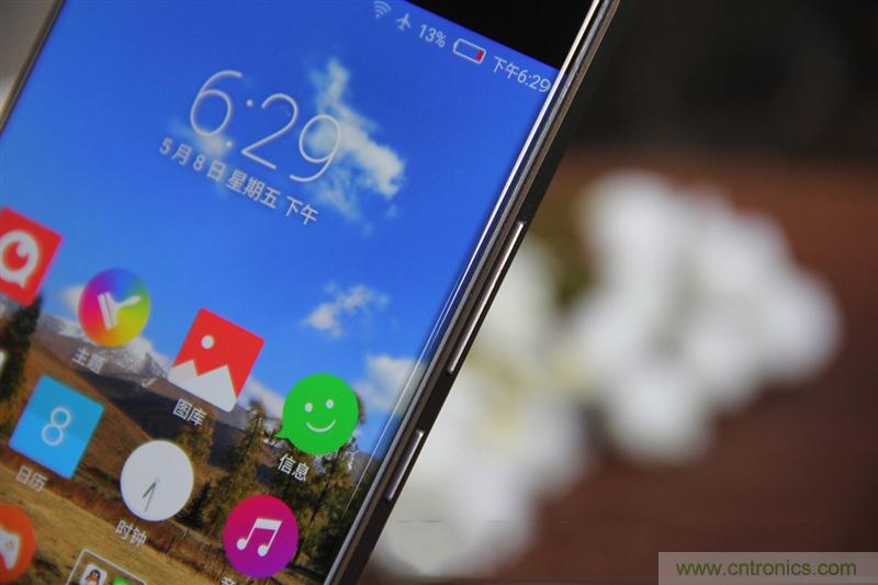 無邊框的 nubia Z9 ，一款既有驚喜，又有驚艷的智能手機(jī)