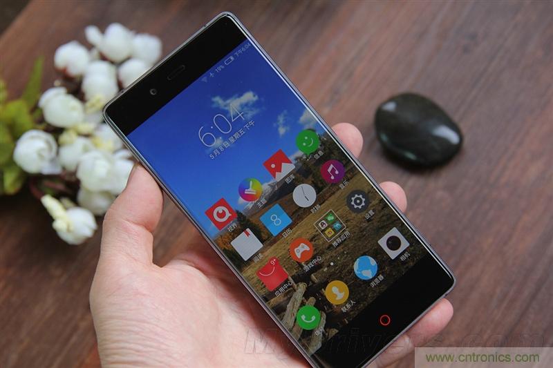 無邊框的 nubia Z9 ，一款既有驚喜，又有驚艷的智能手機(jī)