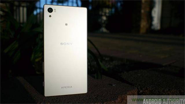 傳奇索尼，憑借Sony Xperia Z5能否在移動(dòng)市場(chǎng)奪得一席之地？