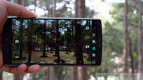 業(yè)界良心 LG V10 評測:剛毅、冷峻，不失人性化