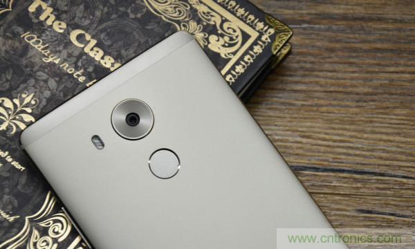 新旗艦Mate 8全評測：橫空出世！能否延續(xù)一機難求？
