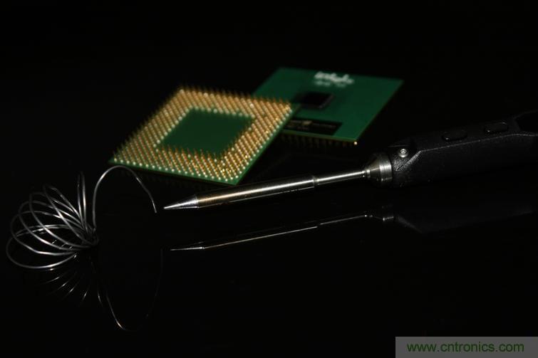 一款能喚起 70 后工程師朋友“童年趣事”的迷你電烙鐵！