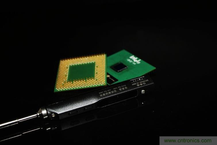 一款能喚起 70 后工程師朋友“童年趣事”的迷你電烙鐵！