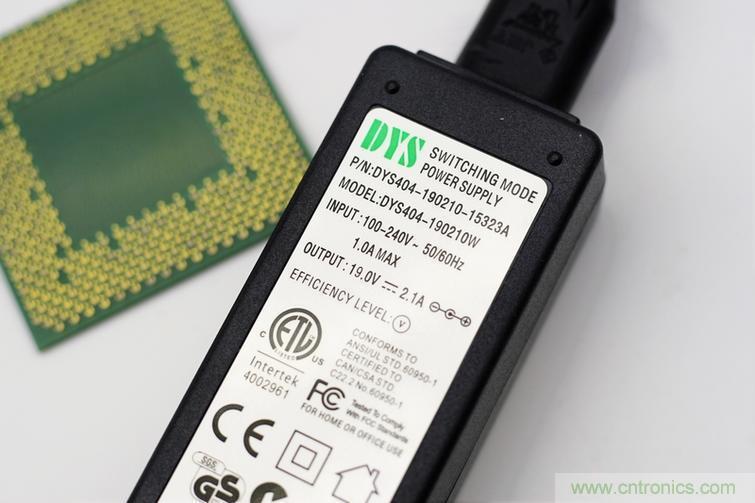 一款能喚起 70 后工程師朋友“童年趣事”的迷你電烙鐵！