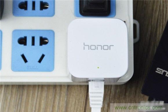 大House也能隨心連，榮耀WiFi穿墻寶評(píng)測(cè)