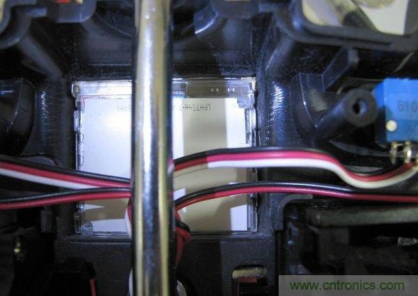 無人機(jī) DIY 制作全過程，酷得不要不要的！