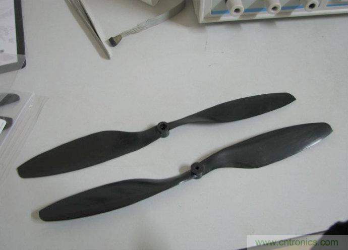 無人機(jī) DIY 制作全過程，酷得不要不要的！