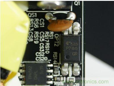69元小米4口USB充電器詳細拆解，看完你也能DIY一個