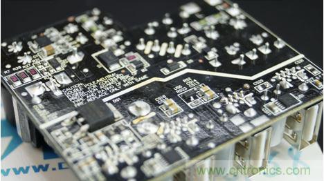 69元小米4口USB充電器詳細拆解，看完你也能DIY一個