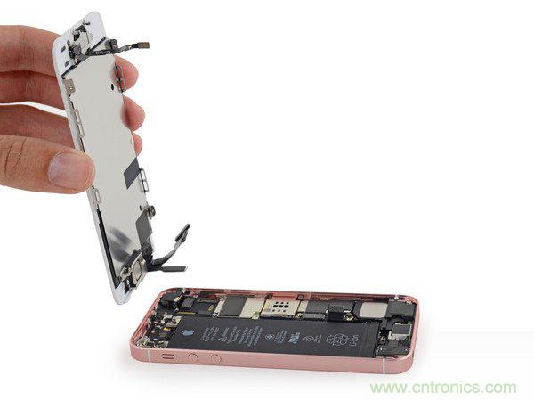 有什么地方?jīng)]有變？iPhone SE真機(jī)拆解