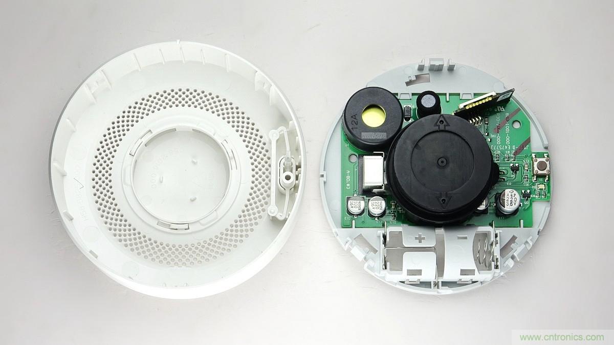 小米煙霧報警器拆解：一顆電池可用五年是如何做到的？