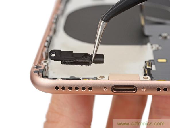 iPhone 8首拆：無線充電版本的iPhone 7？