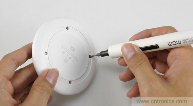 拆解對(duì)比：系出同門，小米、紫米無線充電器的差別有多大？