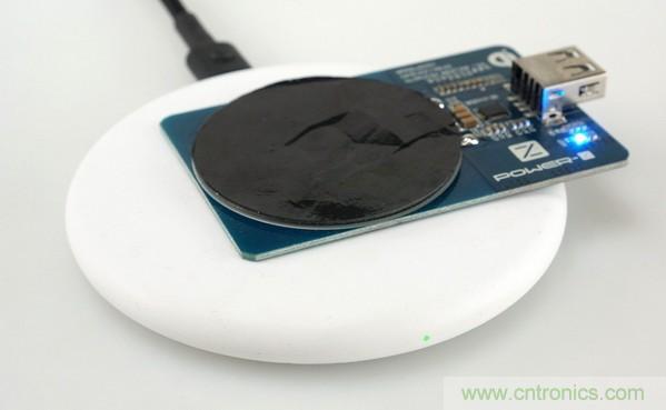 拆解對(duì)比：系出同門，小米、紫米無線充電器的差別有多大？