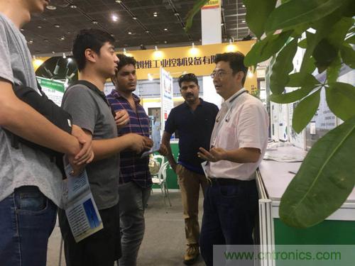 2018物博會：我愛方案網展區(qū)人氣高漲，吸引央企和地方官員高度關注