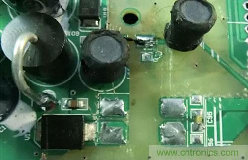 如何通過PCB布局設(shè)計來解決EMC問題？