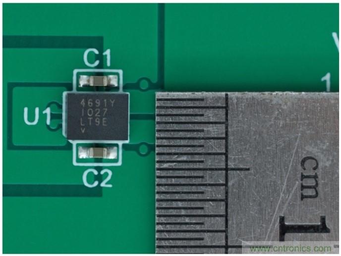 3.6V輸入、雙路輸出µModule降壓穩(wěn)壓器以3mm × 4mm小尺寸為每通道提供2A電流